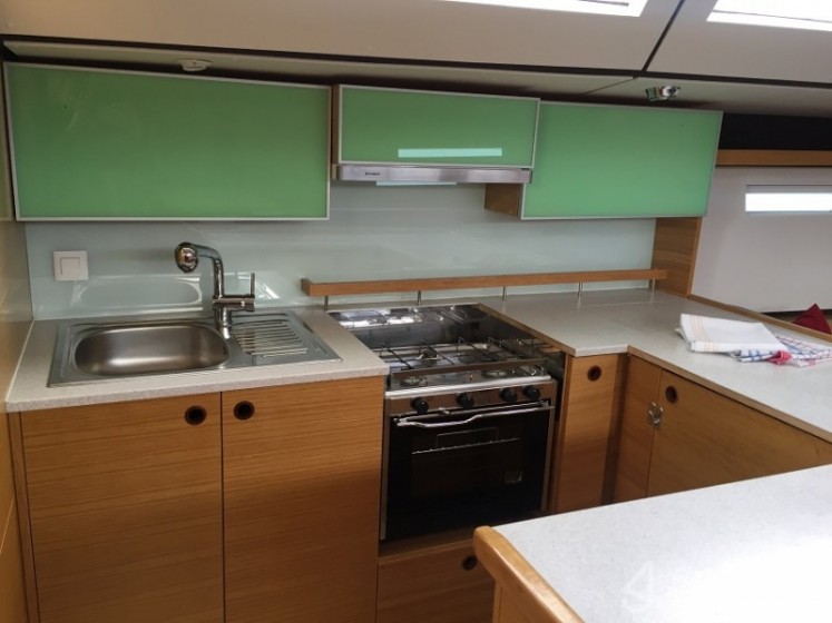 D&D Kufner 54 - Yacht Charter Sailica