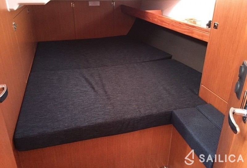 Bavaria 46 Cruiser - Yacht Charter Sailica
