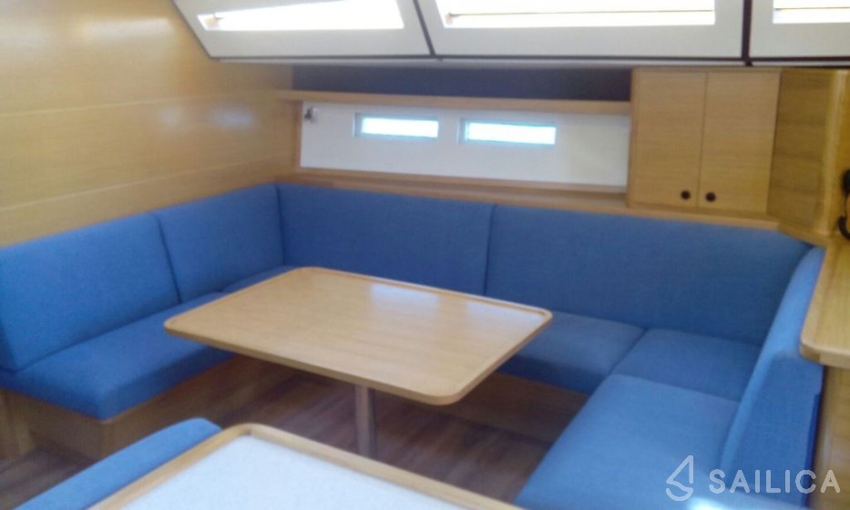 D&D Kufner 54 - Yacht Charter Sailica