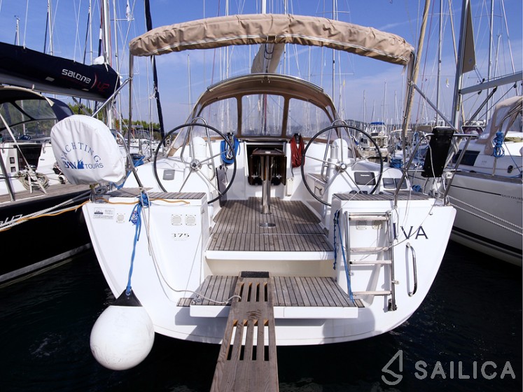 Dufour 375 Grand Large - Yacht Charter Sailica