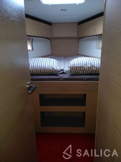 D&D Kufner 54 - Yacht Charter Sailica