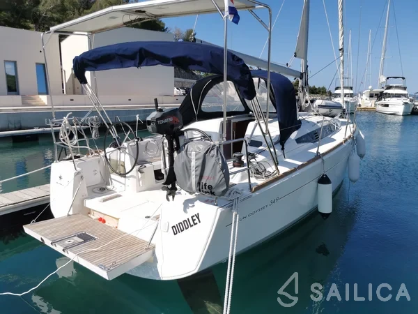 Sun Odyssey 349 - Yacht Charter Sailica