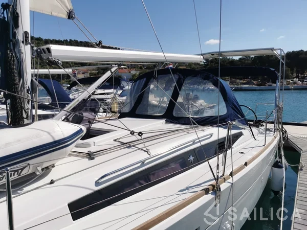 Sun Odyssey 349 - Yacht Charter Sailica