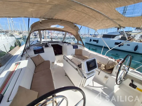 Sun Odyssey 439 - Yacht Charter Sailica