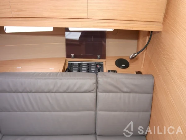 Dufour 382 GL - Yacht Charter Sailica
