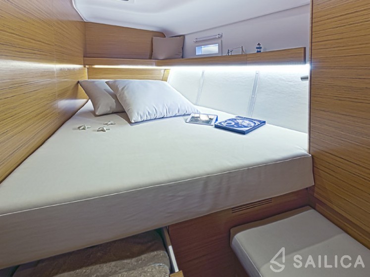 Elan 494 Impression - Yacht Charter Sailica
