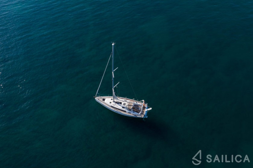 Bavaria 41 Cruiser - Yacht Charter Sailica