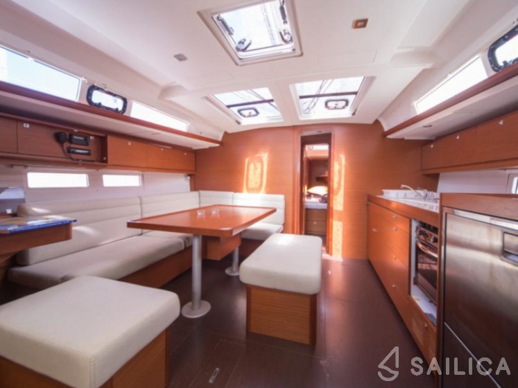 Dufour 460 GL - Yacht Charter Sailica