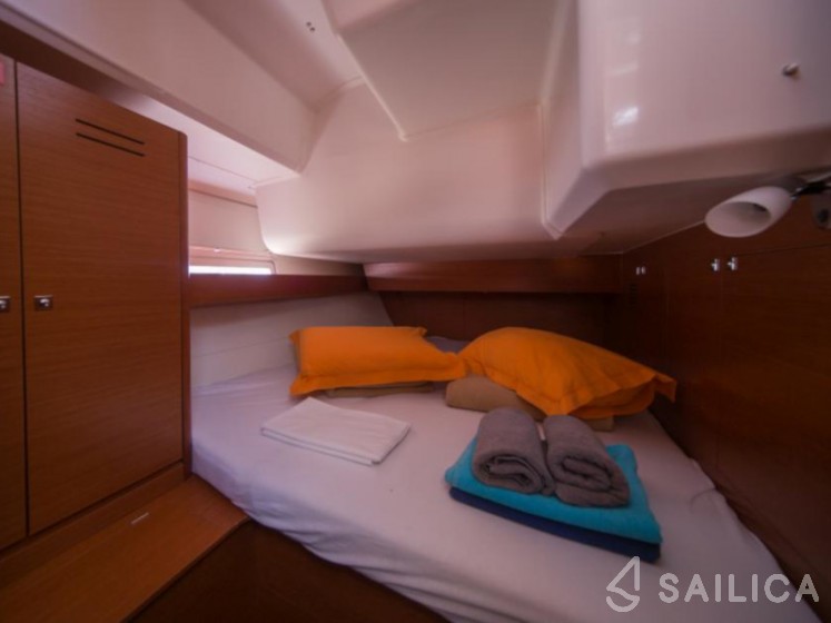 Dufour 460 GL - Yacht Charter Sailica