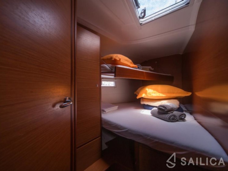 Dufour 460 GL - Yacht Charter Sailica