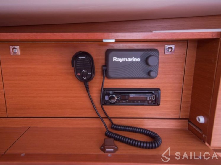 Dufour 460 GL - Yacht Charter Sailica
