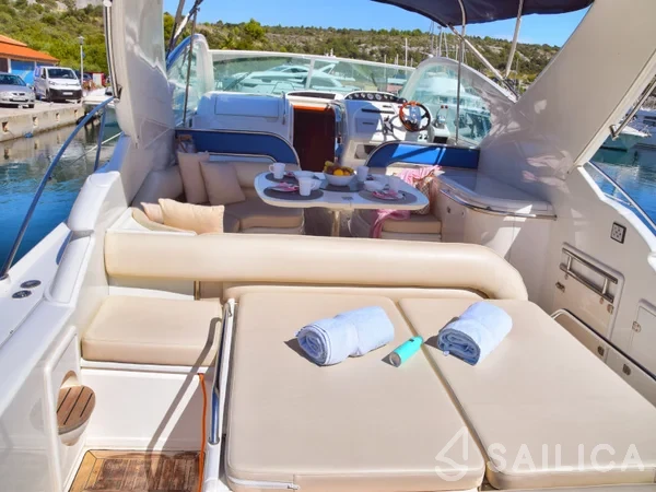 Targa 48 - Yacht Charter Sailica