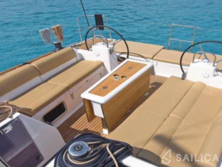 Dufour 460 GL - Yacht Charter Sailica