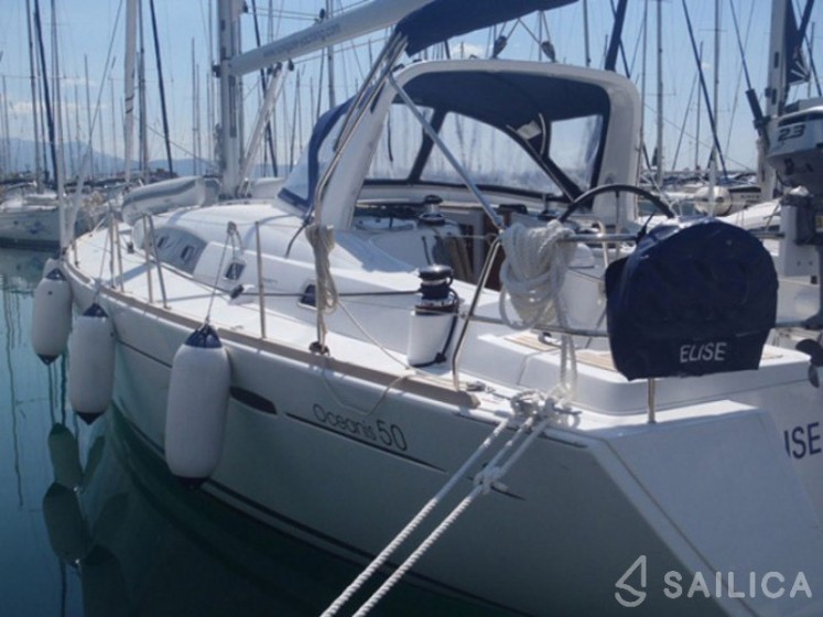 Oceanis 50 - Yacht Charter Sailica