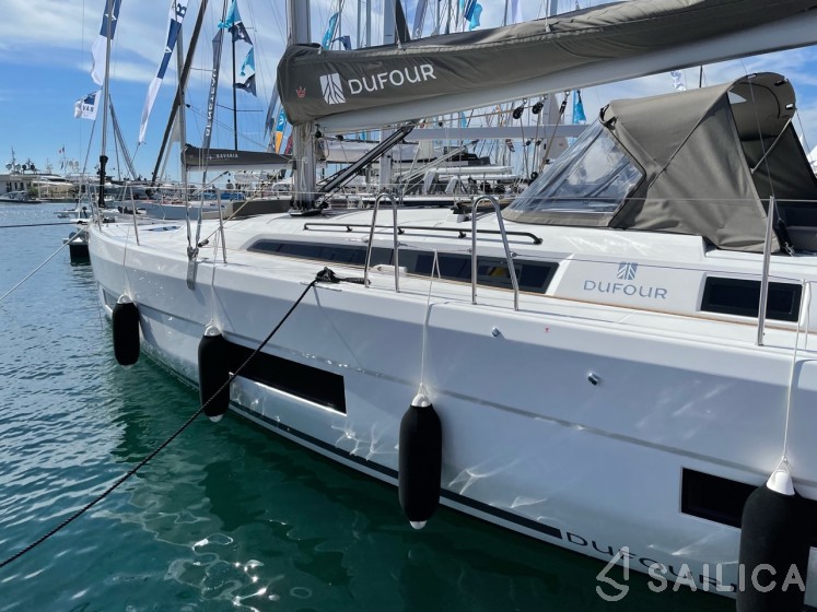 Dufour 470 - Yacht Charter Sailica
