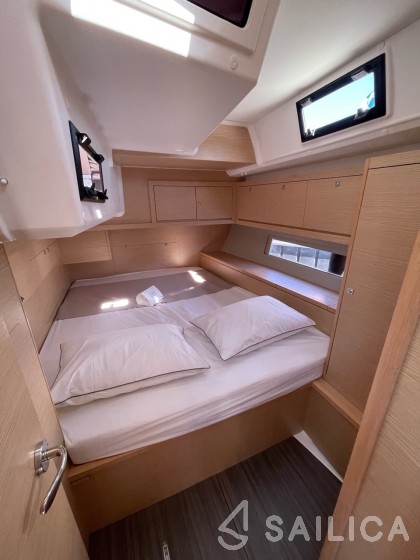 Dufour 470 - Yacht Charter Sailica