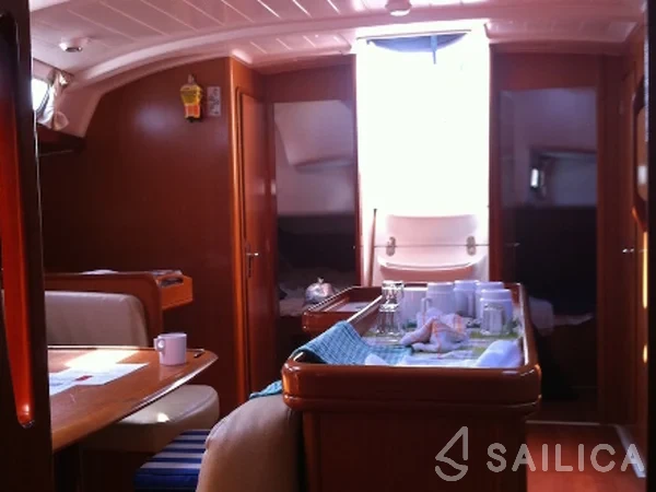 Cyclades 50.5 - Yacht Charter Sailica