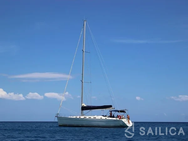 Cyclades 50.5 - Yacht Charter Sailica