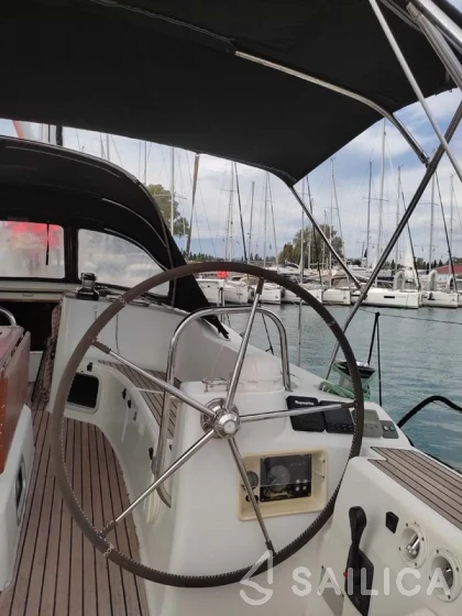 Sun Odyssey 44i - Yacht Charter Sailica