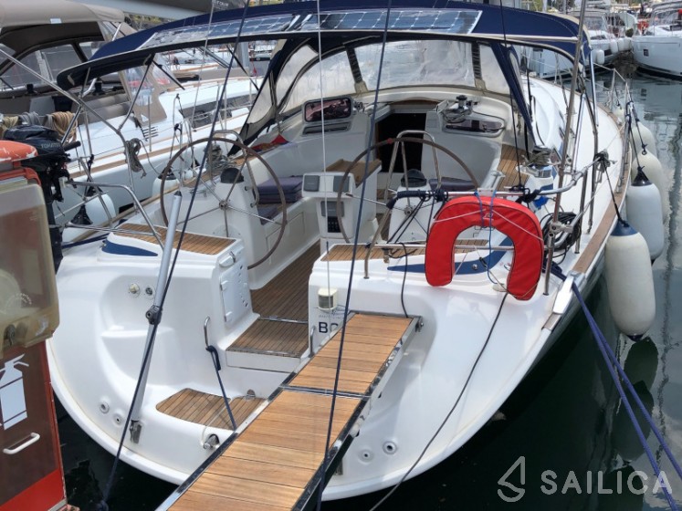Bavaria Cruiser 46 - Yacht Charter Sailica