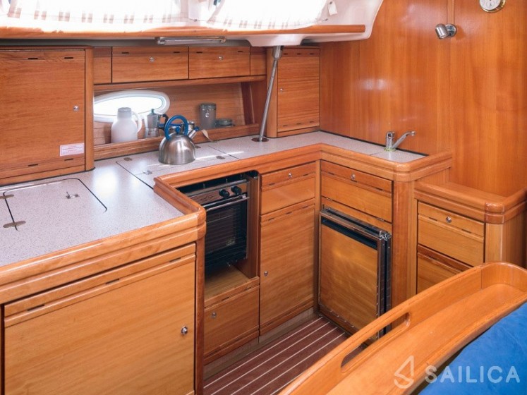 Bavaria Cruiser 46 - Yacht Charter Sailica