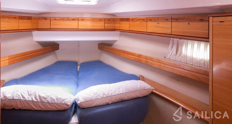 Bavaria Cruiser 46 - Yacht Charter Sailica