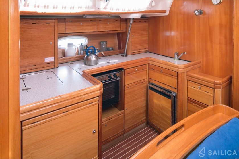 Bavaria Cruiser 46 - Yacht Charter Sailica