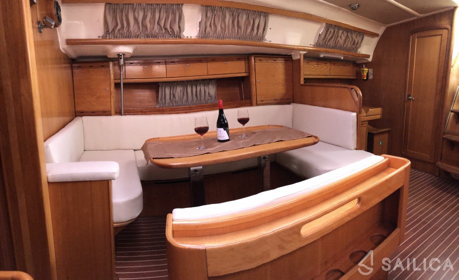 Bavaria Cruiser 46 - Yacht Charter Sailica