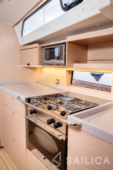 Oceanis 46.1 - Yacht Charter Sailica
