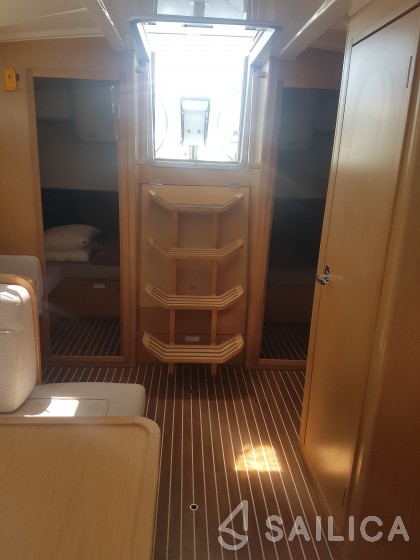Bavaria 41 Cruiser - Yacht Charter Sailica