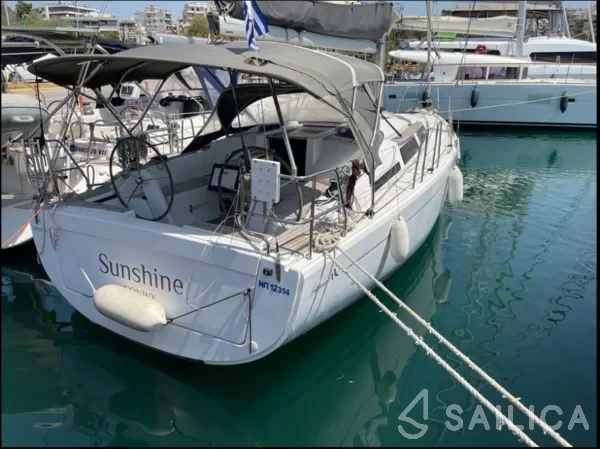 Hanse 345 - Yacht Charter Sailica