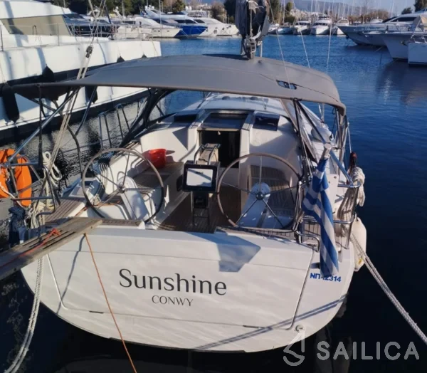 Hanse 345 - Yacht Charter Sailica