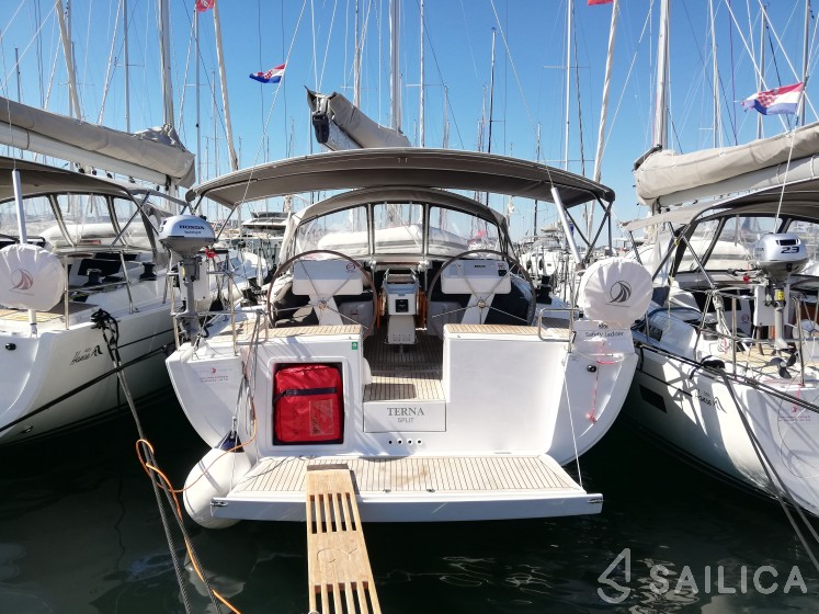 Hanse 458 - Yacht Charter Sailica