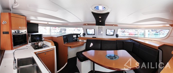 Lipari 41 - Yacht Charter Sailica