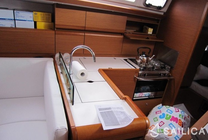 Sun Odyssey 449 - Yacht Charter Sailica