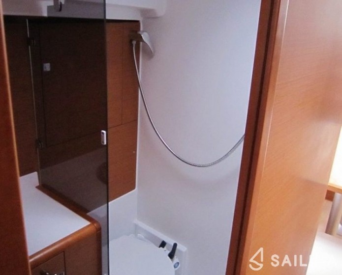 Sun Odyssey 449 - Yacht Charter Sailica