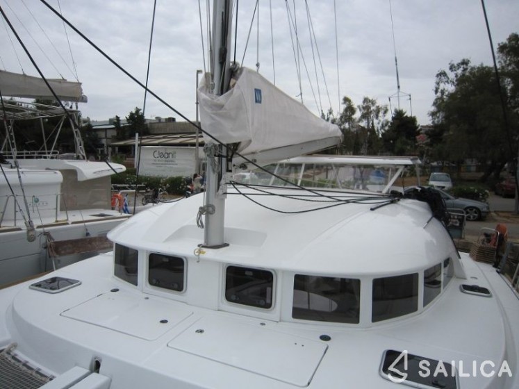 Lagoon 380 - Yacht Charter Sailica