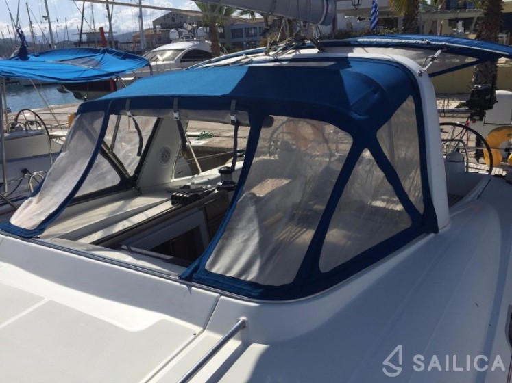 Oceanis 50 - Yacht Charter Sailica