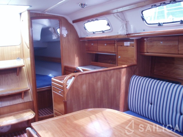 Bavaria 33 Cruiser - Yacht Charter Sailica