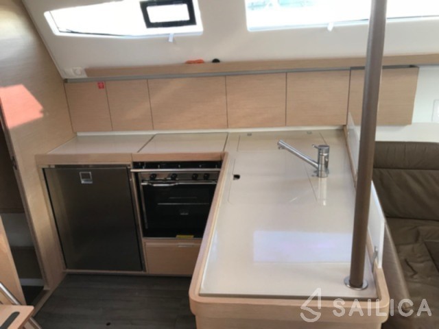 Elan 45 Impression - Yacht Charter Sailica
