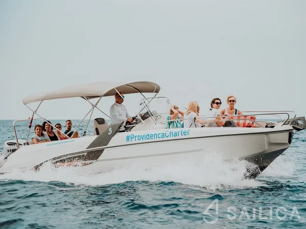 Beneteau Flyer 7.7 SUNdeck - Yacht Charter Sailica