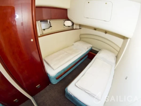 Princess 480 - Yacht Charter Sailica