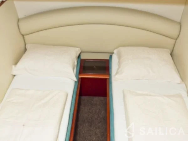 Princess 480 - Yacht Charter Sailica