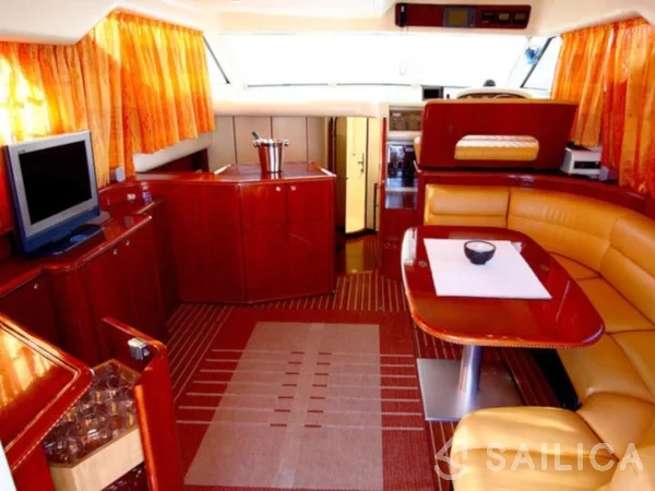 Princess 480 - Yacht Charter Sailica