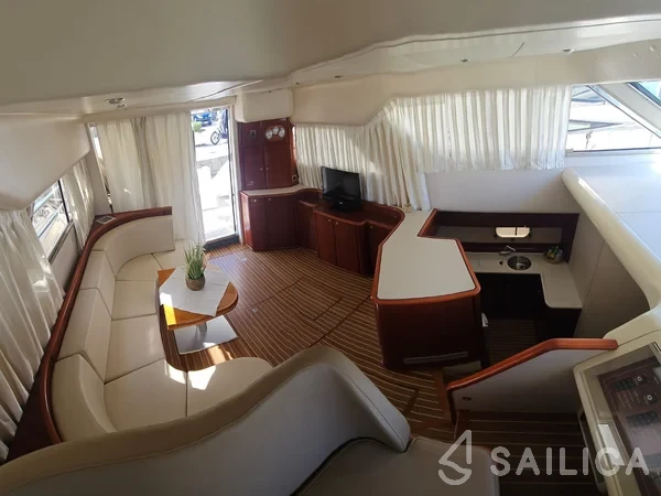 Princess 480 - Yacht Charter Sailica