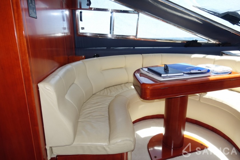 Astondoa 82 GLX - Yacht Charter Sailica