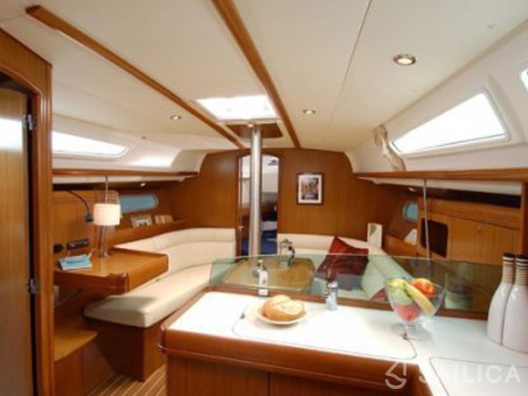 Sun Odyssey 36i - Yacht Charter Sailica