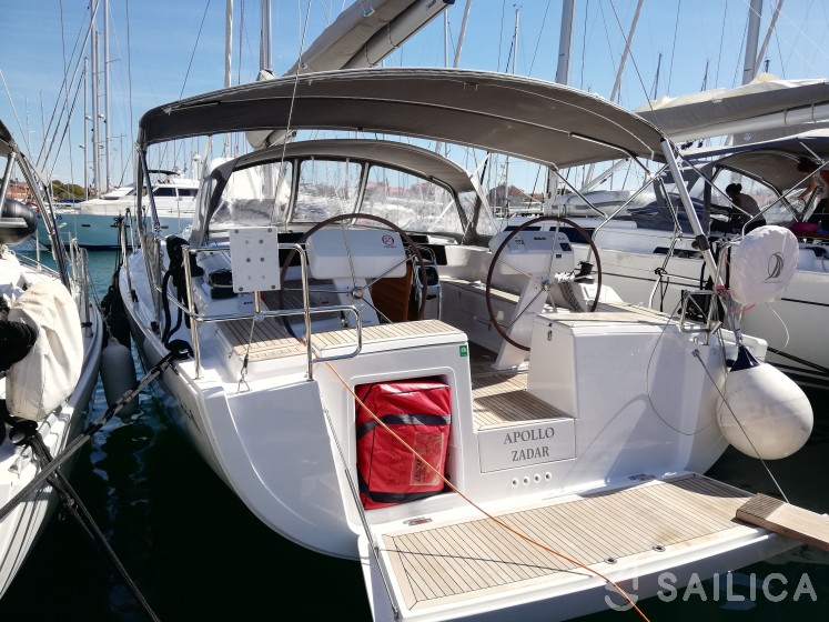 Hanse 458 - Yacht Charter Sailica