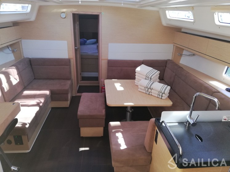 Hanse 458 - Yacht Charter Sailica