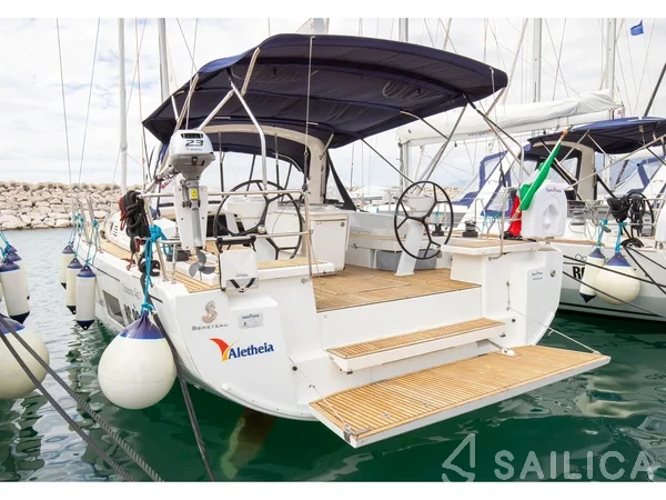 Oceanis 46.1 - Yacht Charter Sailica
